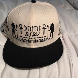 Off white snap back